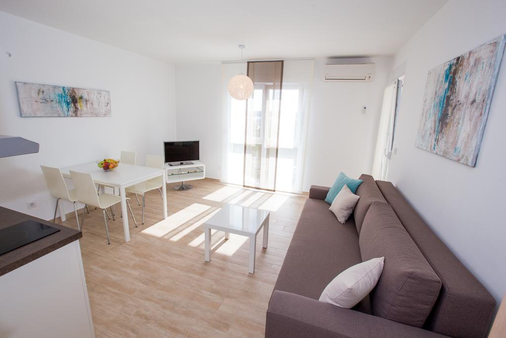 Apartments Sesar Банёл Экстерьер фото