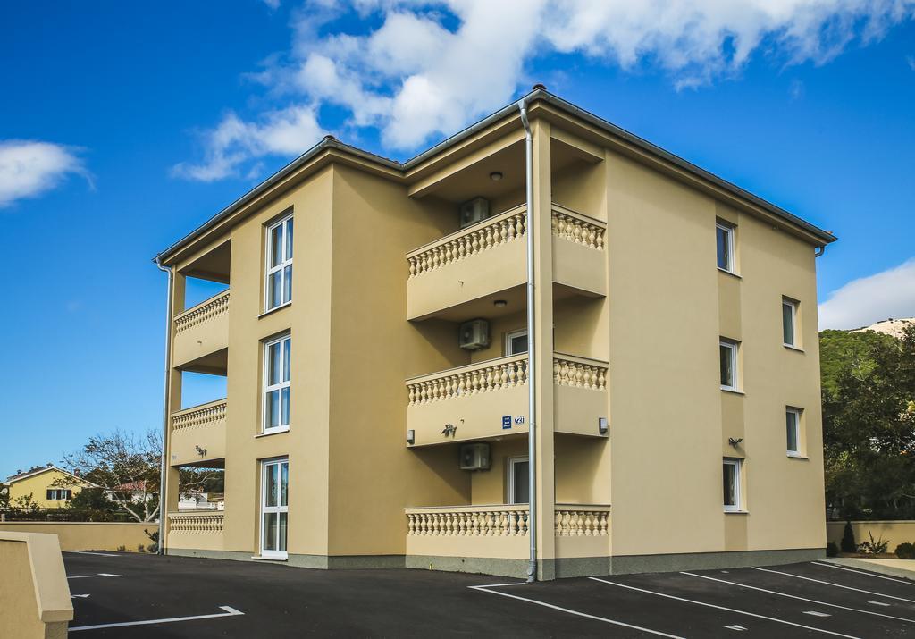 Apartments Sesar Банёл Экстерьер фото